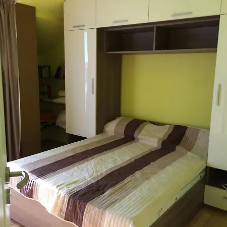 Apartment Vinitsa Cosy